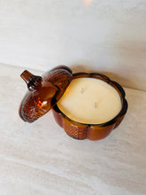 Load image into Gallery viewer, Glass amber Pumpkin