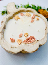 Load image into Gallery viewer, Wood Pumpkin Bowls