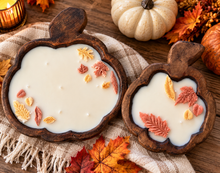 Load image into Gallery viewer, Wood Pumpkin Bowls