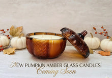 Load image into Gallery viewer, Glass amber Pumpkin