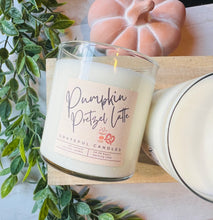 Load image into Gallery viewer, Pumpkin Pretzel Latte
